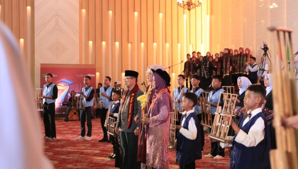 UM Jambi Gelar Wisuda ke-7, Luluskan Ratusan Wisudawan Bertema Forging Future Leaders Through Innovation and Integrity